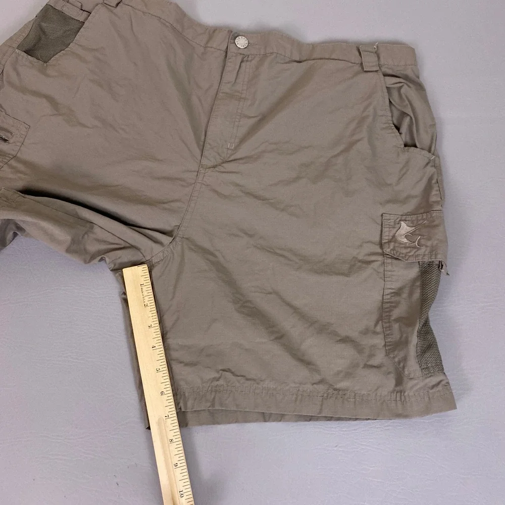 Reel Legends Cargo Shorts Men's Size 42 Performance Khaki Tan Nylon Fishing New